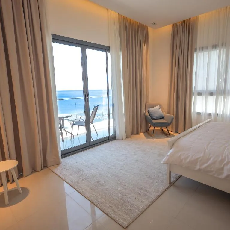 The Ocean Villa - Can accommodate up to 8 people, photo 2